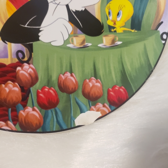 Looney Tunes Six Flags Vintage Decorative Plate 8" - Picture 3 of 6